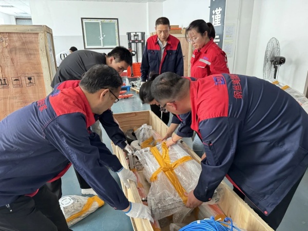 破暑前行，全員沖刺，鑄就泰斯特新速度！